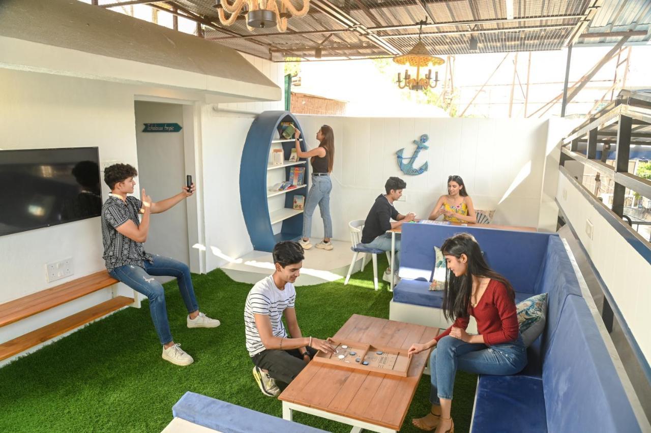 The Voyage - Cafe Hostel Cowork 浦那 外观 照片