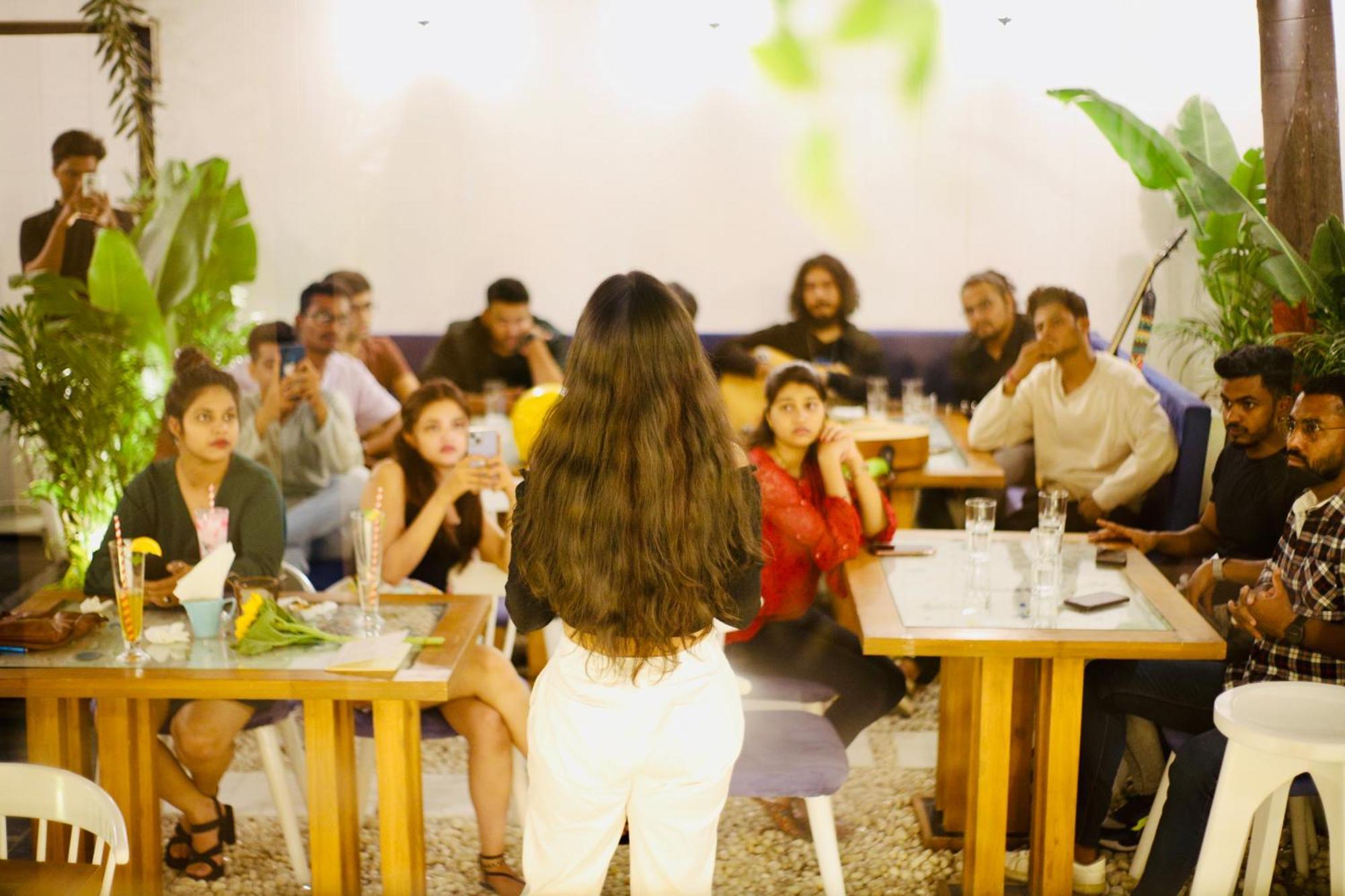 The Voyage - Cafe Hostel Cowork 浦那 外观 照片